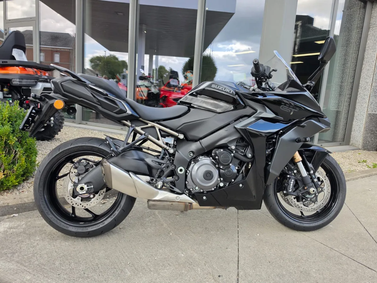 SUZUKI GSX 1000 GT — photo 2