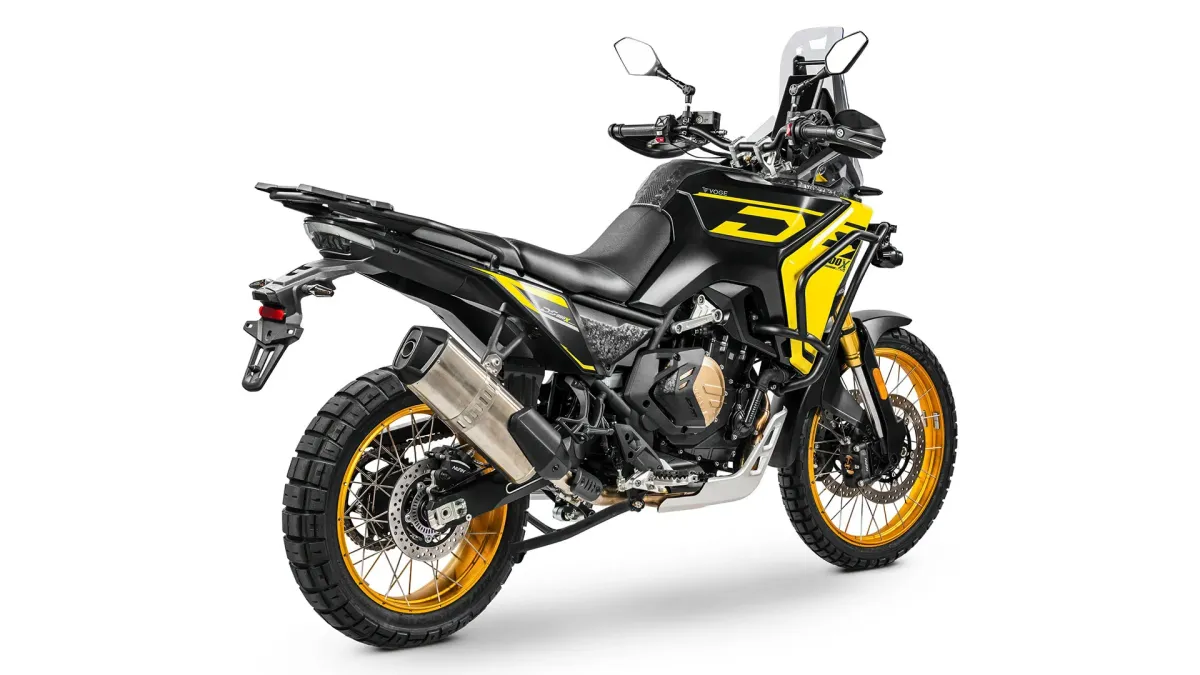 VOGE DS800 RALLY — photo 2