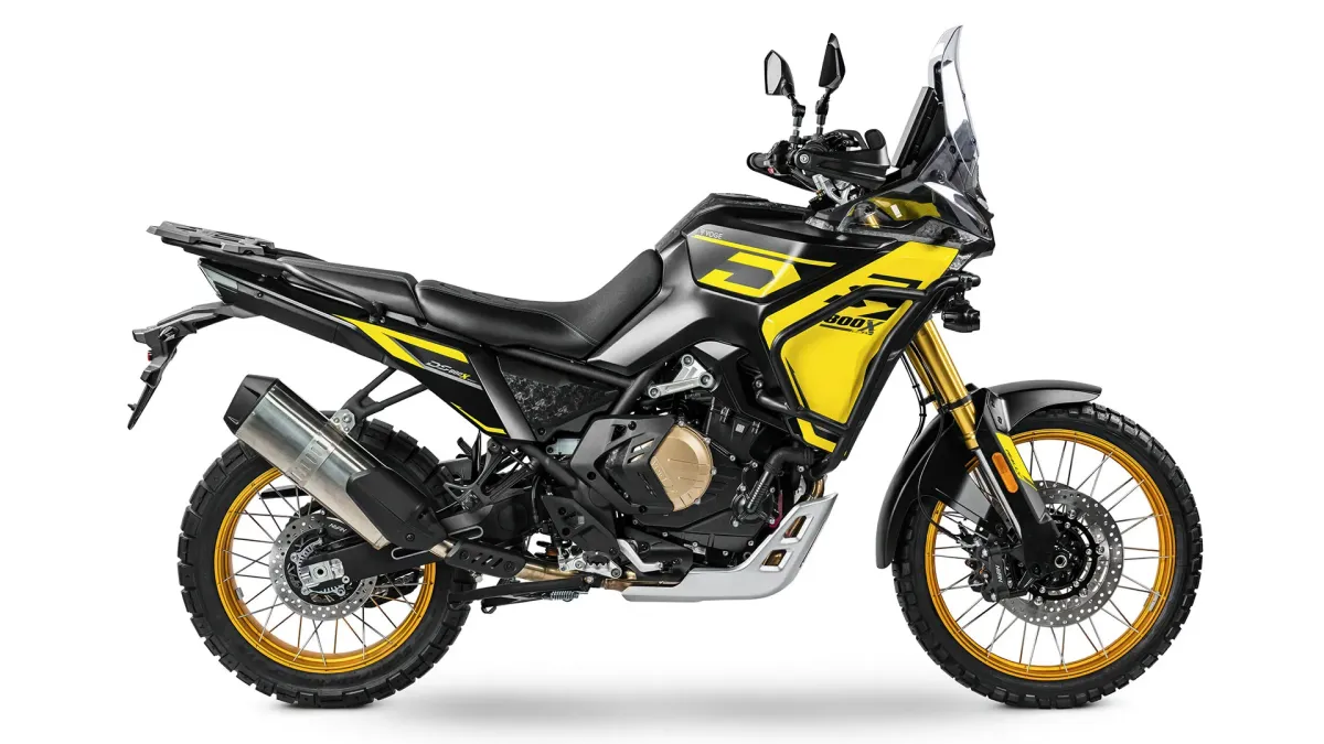VOGE DS800 RALLY — photo 1