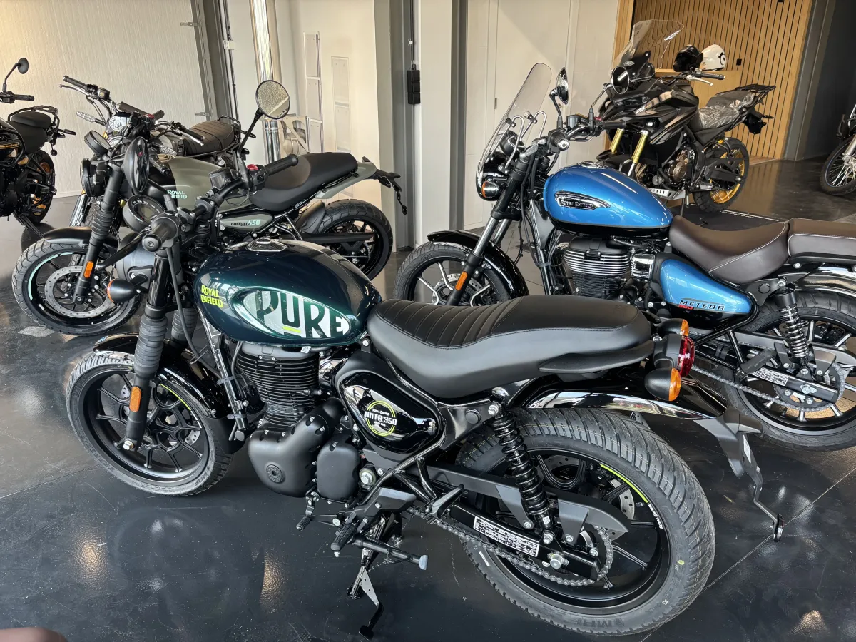 ROYAL ENFIELD HNTR 350 — photo 2