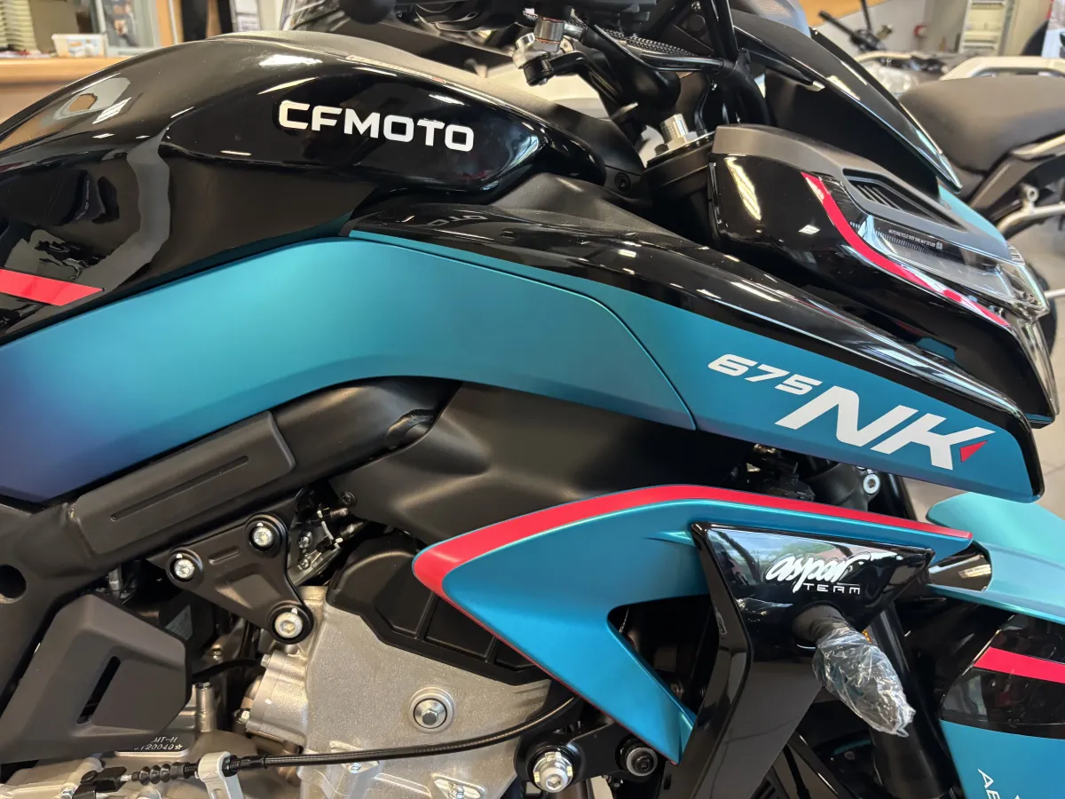 CFMOTO 675 NK GP EDITION — photo 3