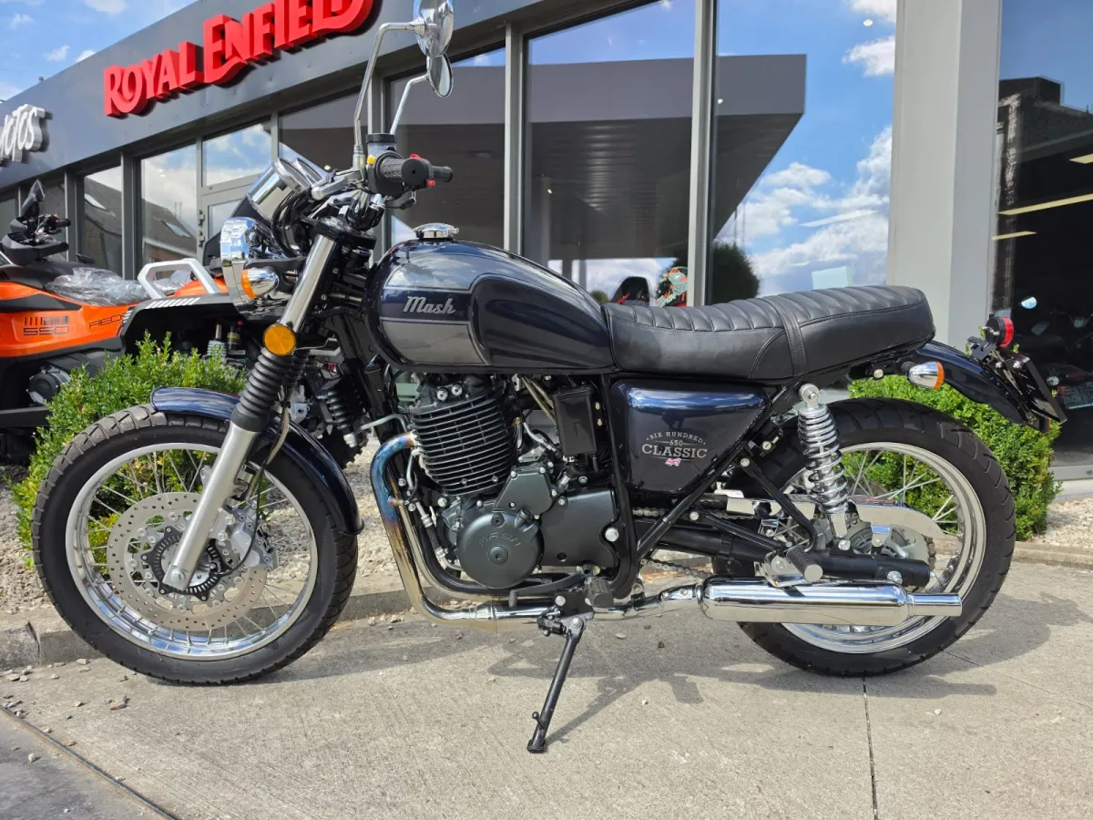 MASH SIX HUNDRED — photo 2