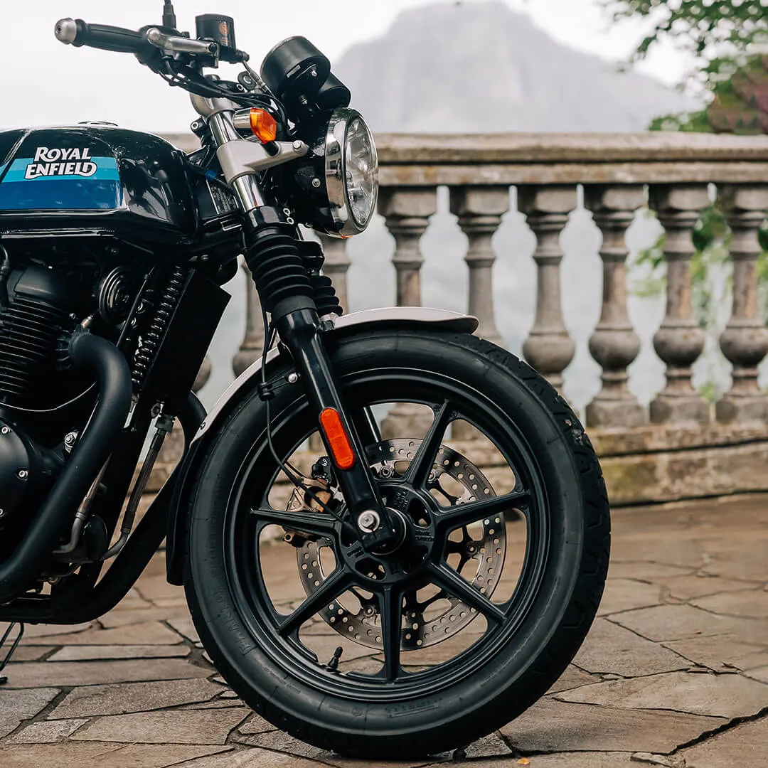 ROYAL ENFIELD CONTINENTAL GT 650 — photo 6